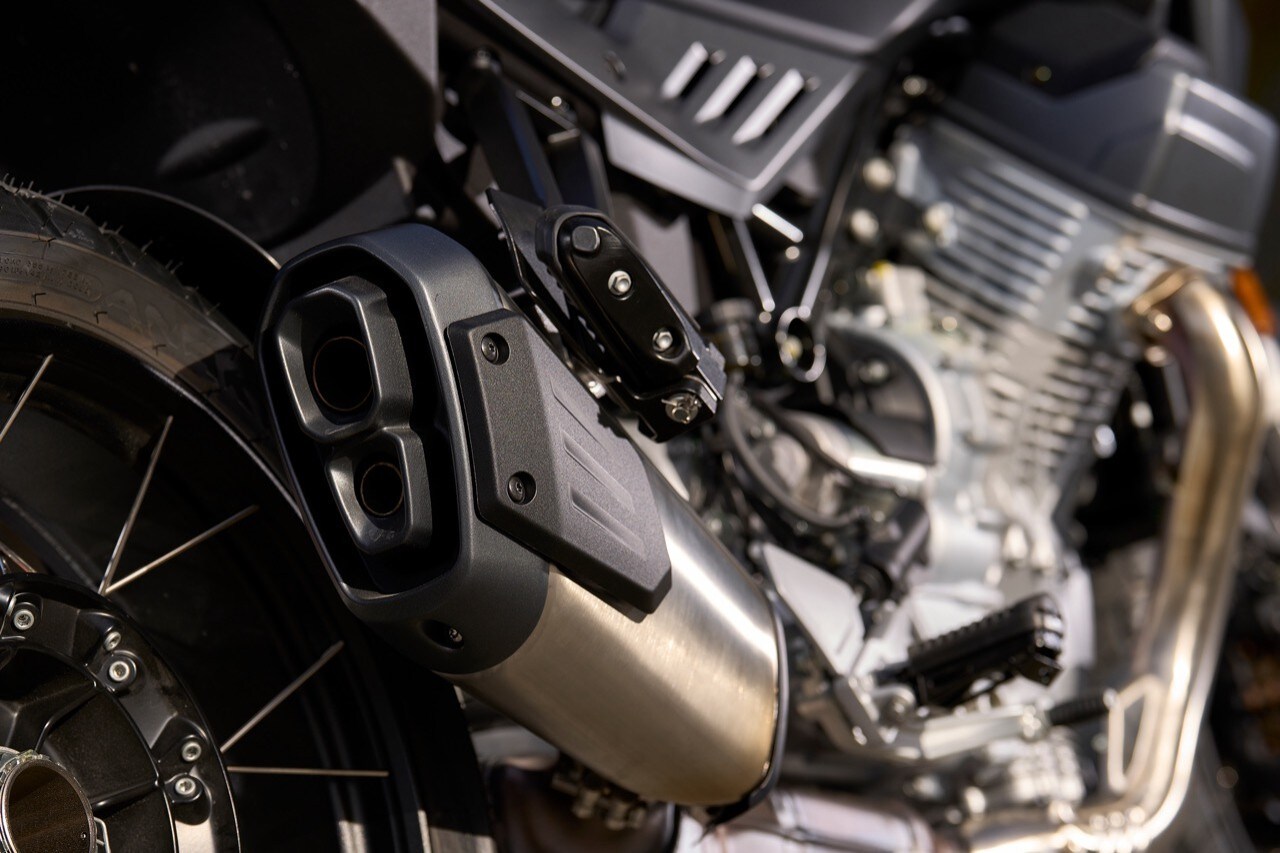 Nuova Moto Guzzi Stelvio: tutti i dettagli della nuova crossover italiana +VIDEO+